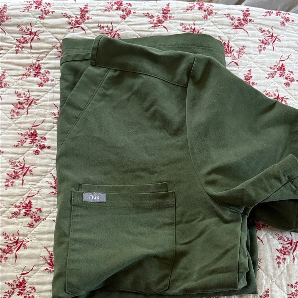 Figs Green Scrub Set for Men